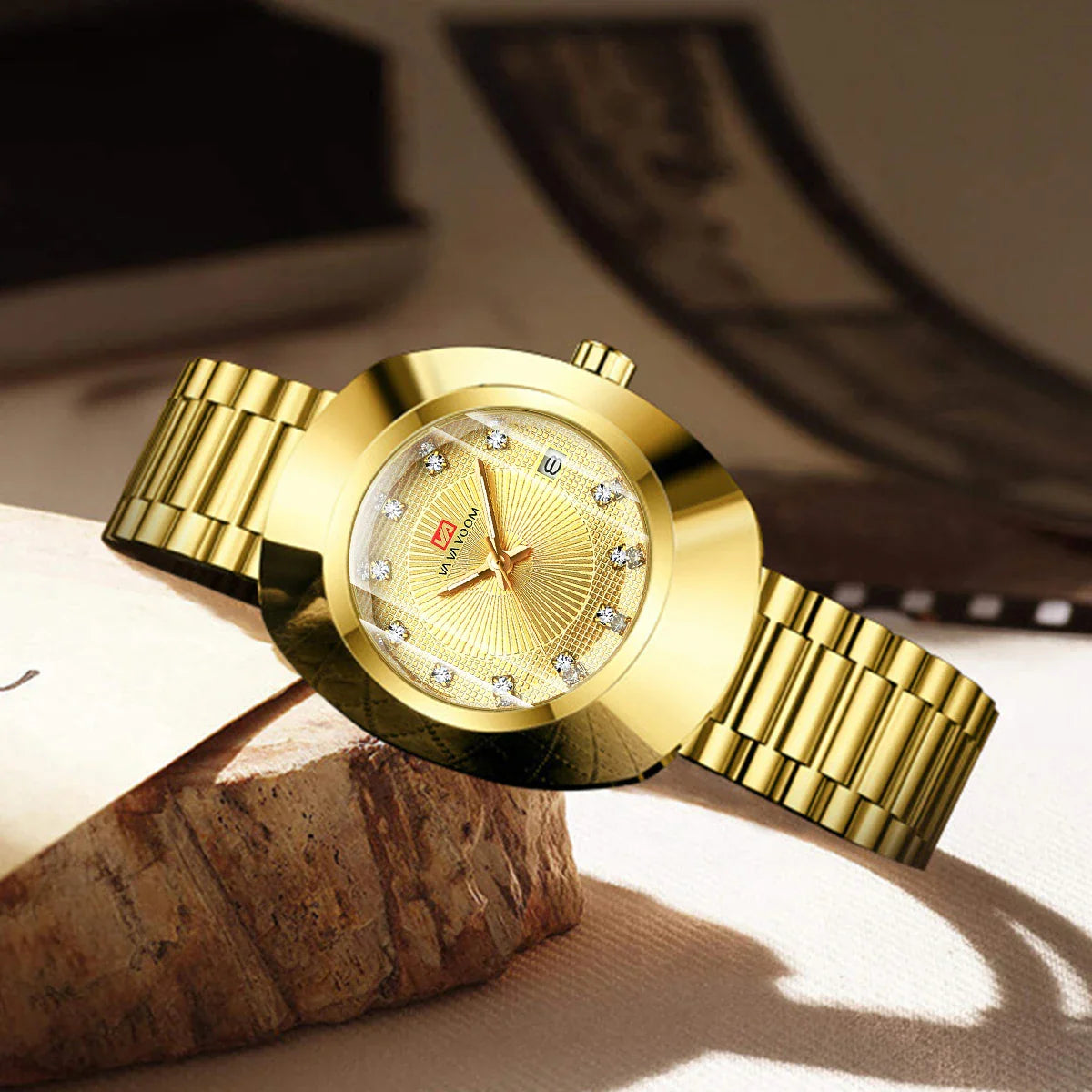 2024 nuove donne orologio ovale 34mm movimento al quarzo in acciaio inossidabile marchio di lusso acqua diamante oro nero vestito casual orologio da banchetto