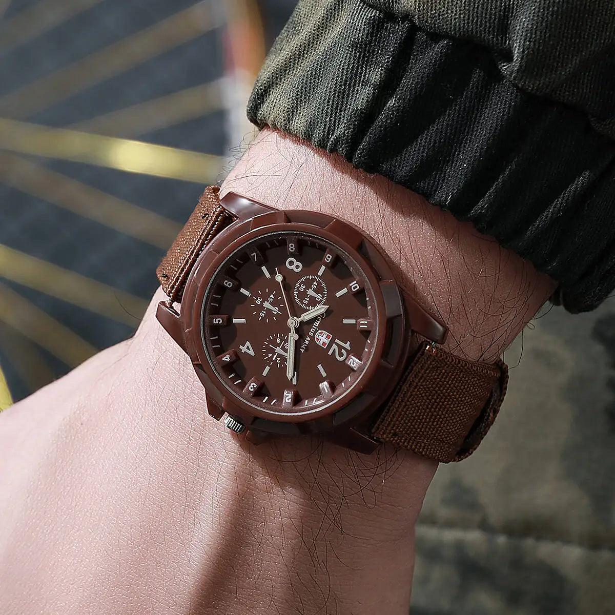 Orologi militari da uomo casual Orologio da polso sportivo al quarzo Cinturino in nylon Orologio da uomo Relogio Masculino (senza scatola)