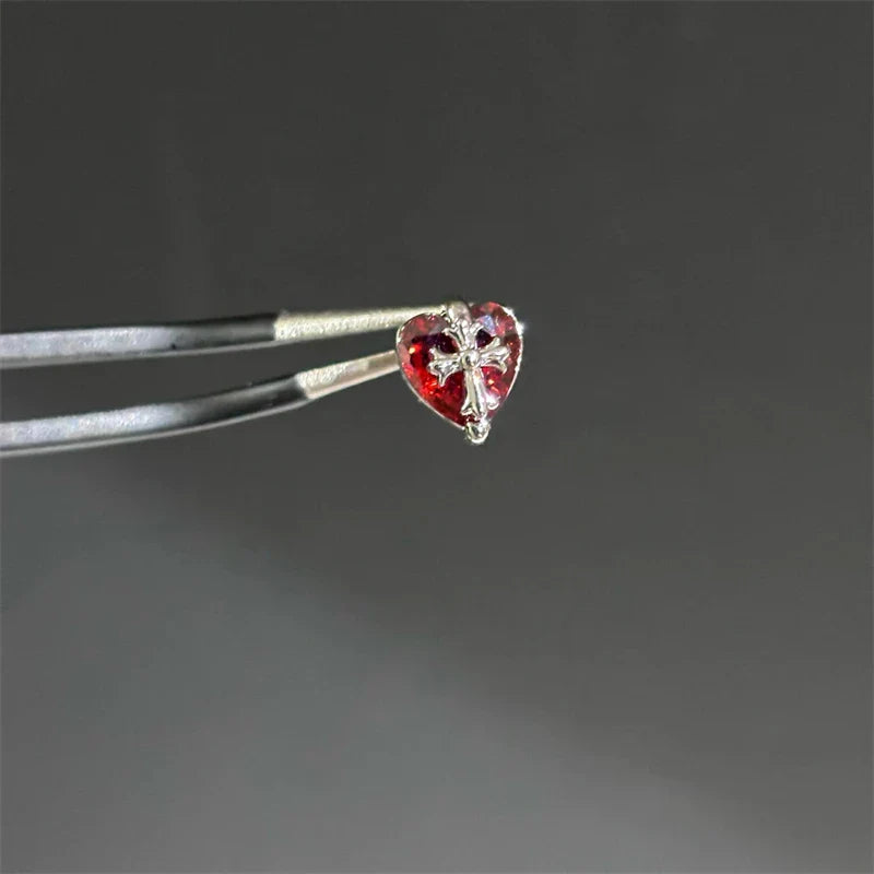 New Fashion Love Wings Cross Acciaio inossidabile Osso dell'orecchio Chiodo Zircone lucido Orecchino con filo alla moda per le donne Accessorio per piercing al corpo