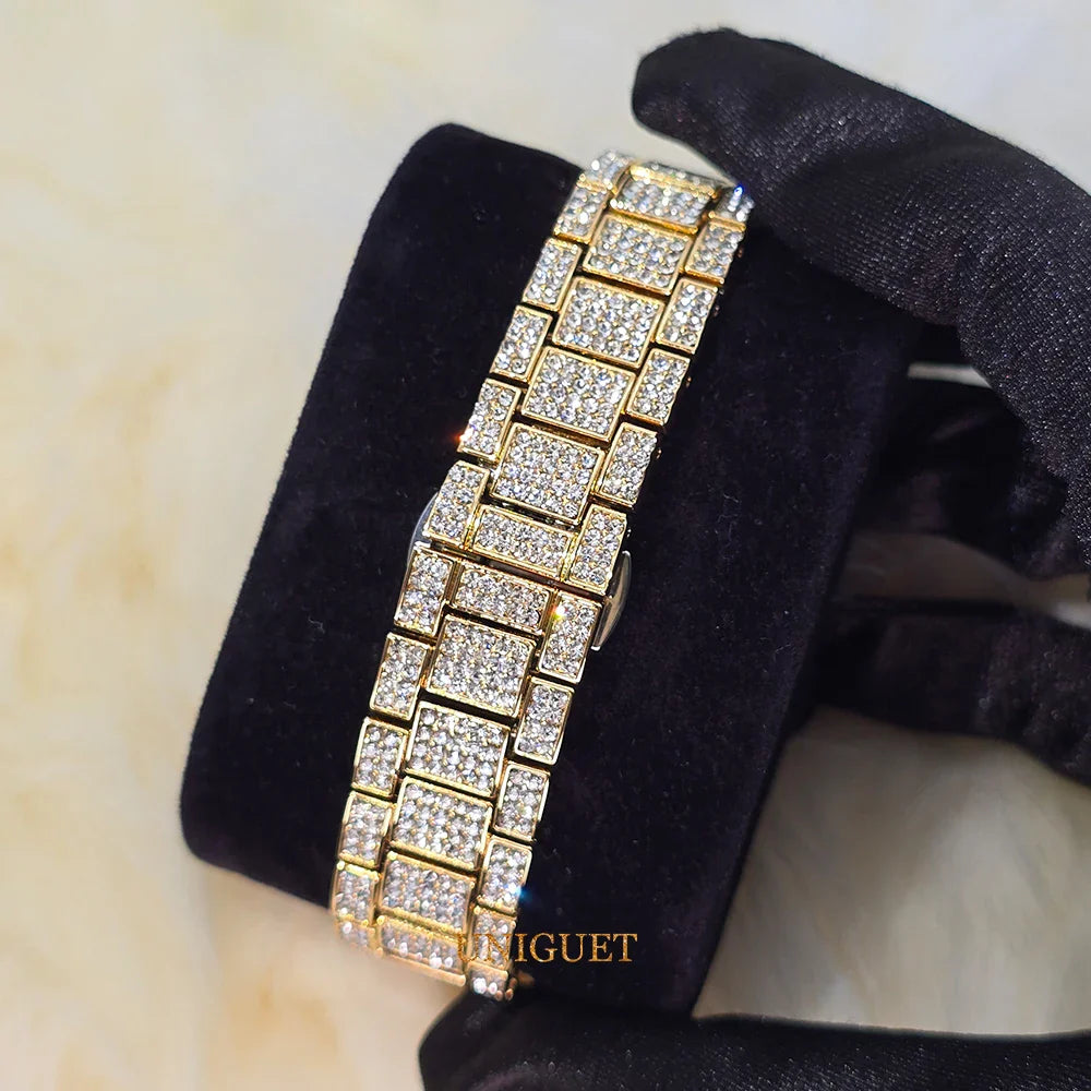Orologio da Donna Elegante con Quadrante Piccolo Rosa, Orologio da Polso Mini con Diamanti Bling-Bling di Lusso per Abiti da Sera, Regalo per Lei