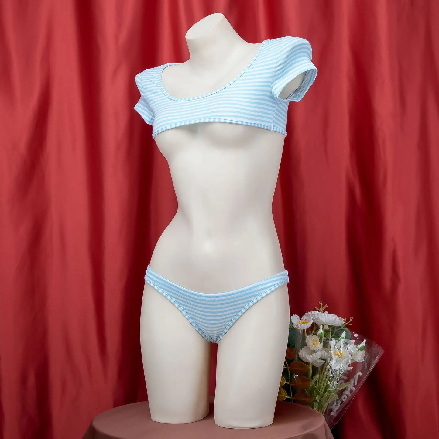 La biancheria intima giapponese della maglietta a righe Super corte imposta il Bikini uniforme delle ragazze del Costume Cosplay della scuola di stile a tre punti