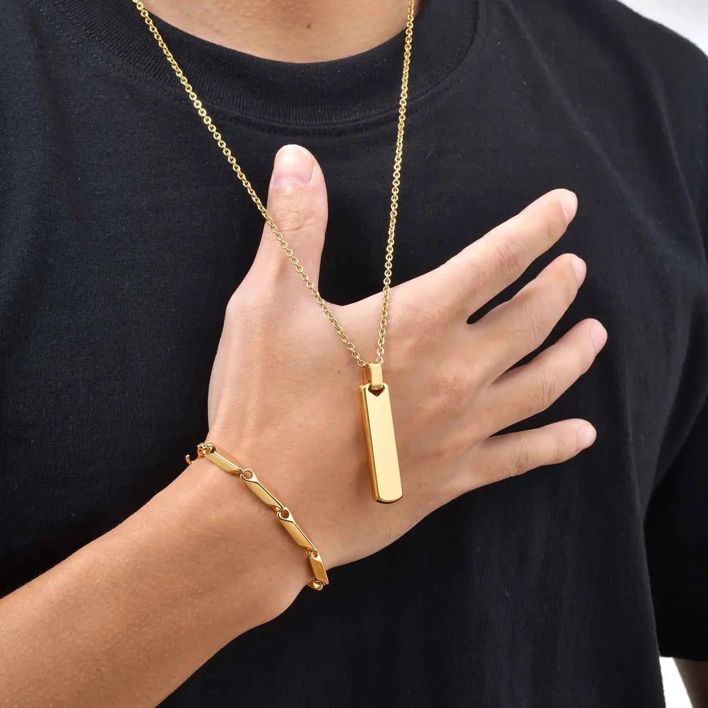 Vnox Set di 2 Pezzi Collana con Ciondolo e Bracciale da Uomo, Set di Gioielli in Acciaio Inossidabile Colore Nero Oro Argento, Regali di Gioielleria alla Moda