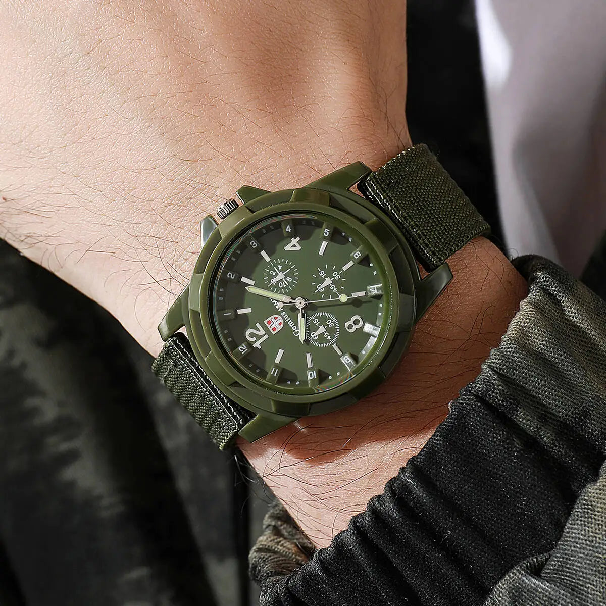 Orologi militari da uomo casual Orologio da polso sportivo al quarzo Cinturino in nylon Orologio da uomo Relogio Masculino (senza scatola)