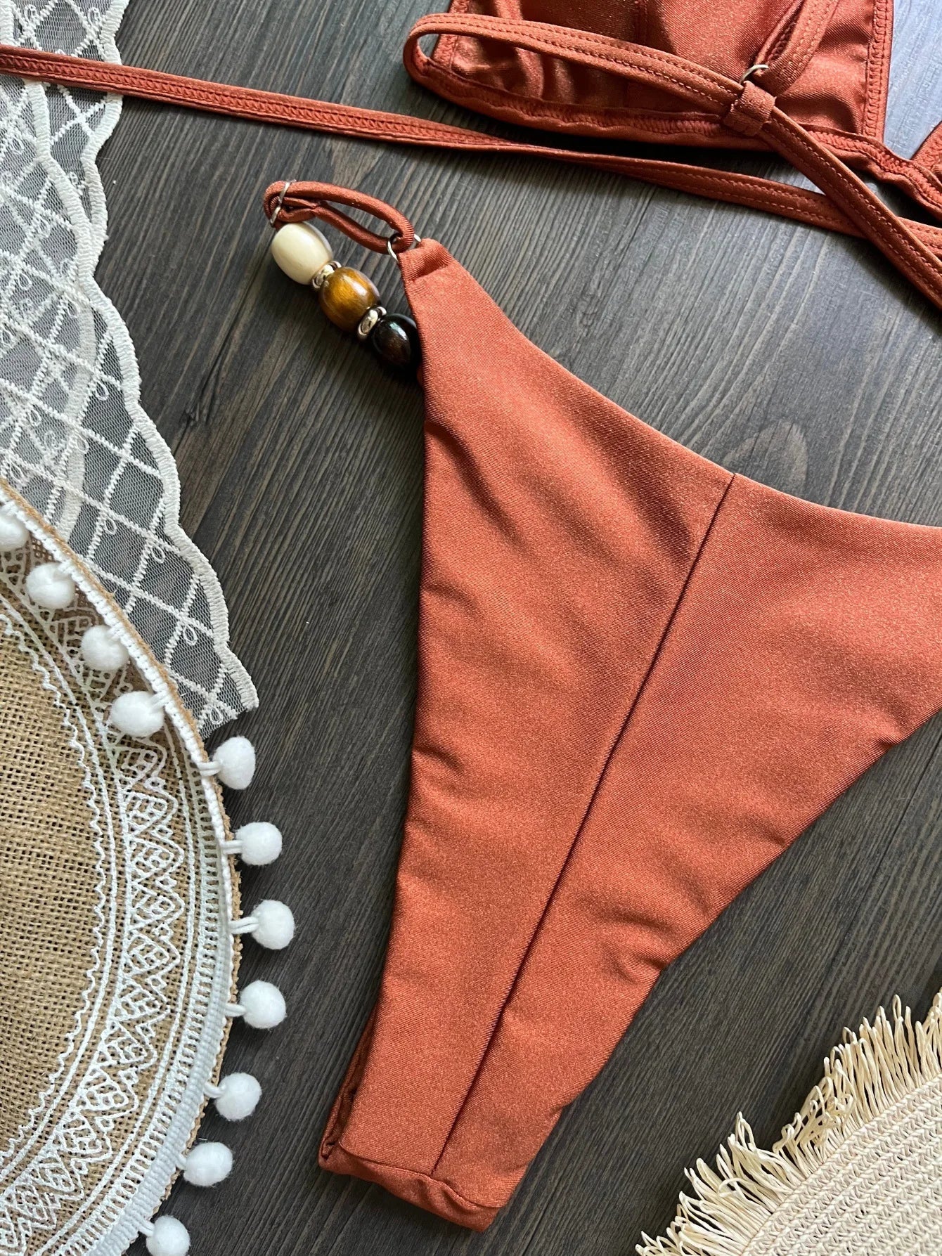 Sexy marrone bikini set 2026 donne perle cinturino foro fuori reggiseno push up perizoma costume da bagno brasiliano spiaggia costume da bagno micro costumi da bagno
