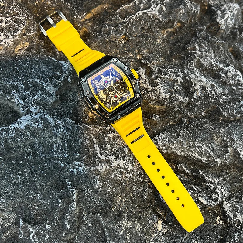 Orologio da uomo leggero marchio di lusso quadrante barile di vino orologio sportivo alla moda con bagliore notturno orologio calendario Reloj L146