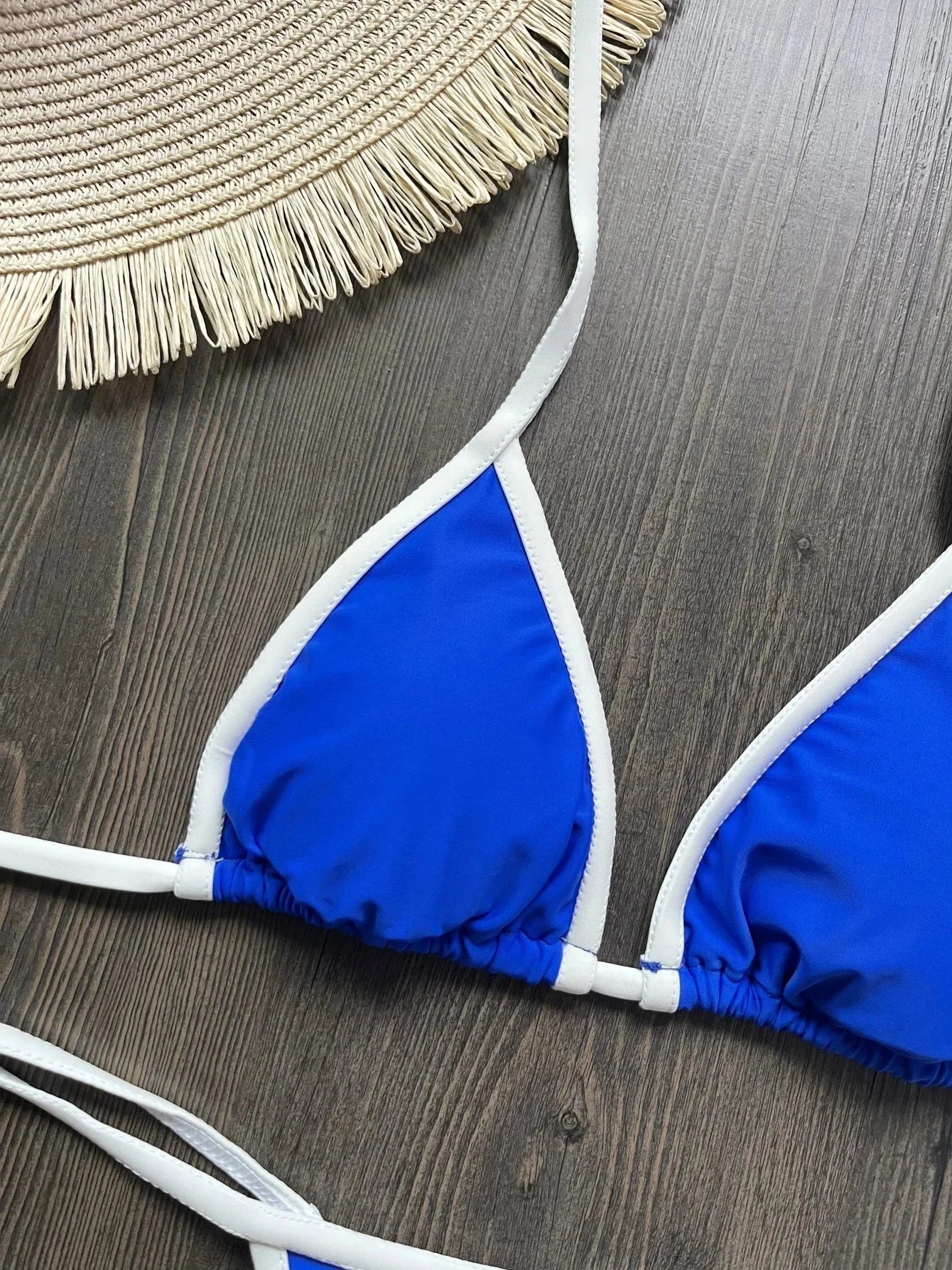 Costume da Bagno Bikini Brasiliano Ricamato a Contrasto con Patchwork per Donna - Set Estivo da Spiaggia