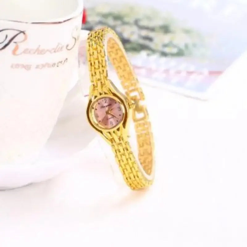 Orologio da polso dorato per donna Orologio da polso da donna di lusso con quadrante piccolo Orologio da donna al quarzo elegante in acciaio Regalo di moda reloj mujer