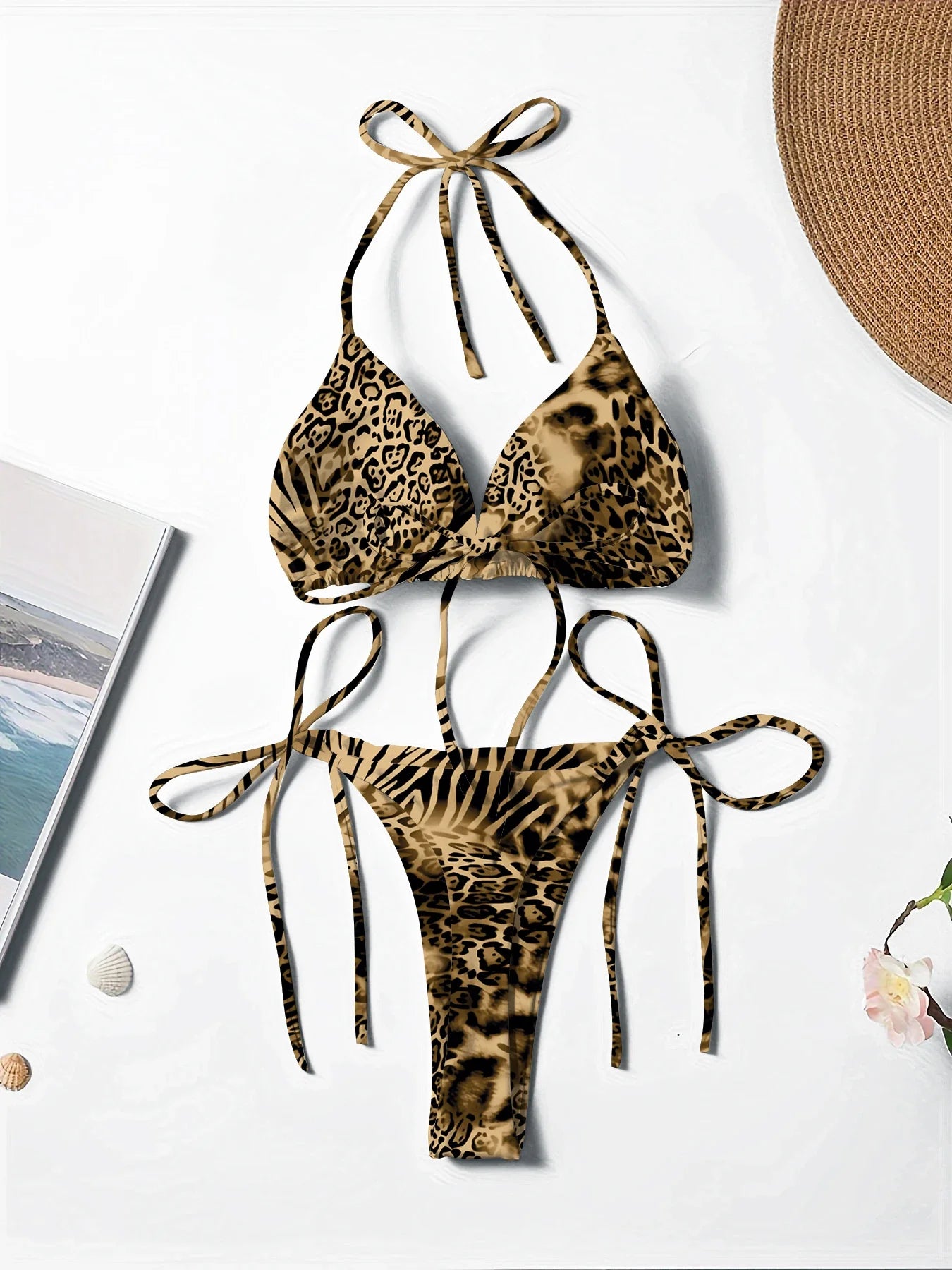 Nuovo Bikini Due Pezzi da Donna Stampato, Sexy e alla Moda, con Laccetti e Collo all'Americana