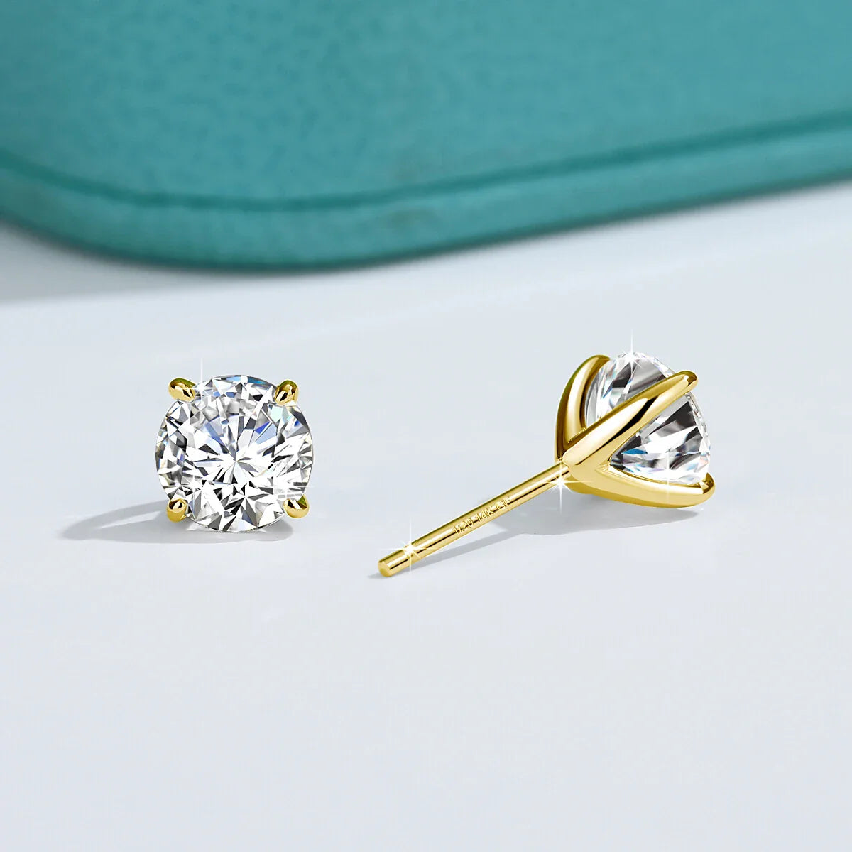 Orecchini a bottone in moissanite a 4 punte in oro massiccio 14 carati per le donne Orecchini a bottone con diamanti da sposa Gioielleria raffinata Regalo di compleanno