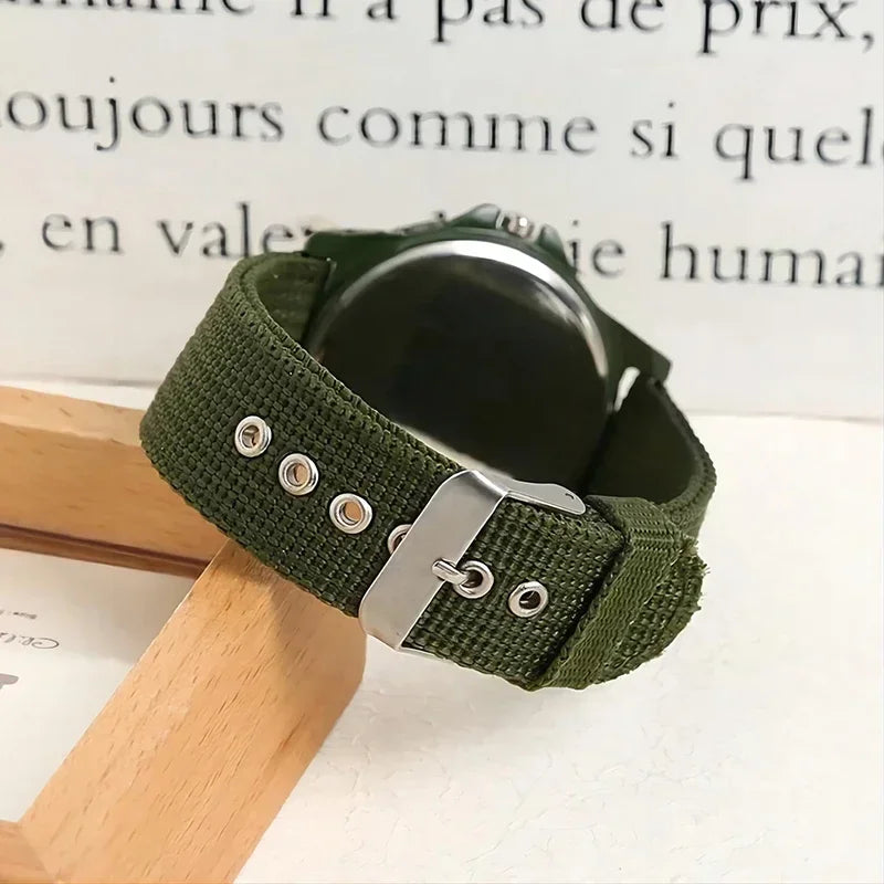 Orologi da uomo di design di lusso Orologio vincitore da uomo in lega a carica manuale luminoso Orologio da polso compatto squisito da uomo Relogios Masculino