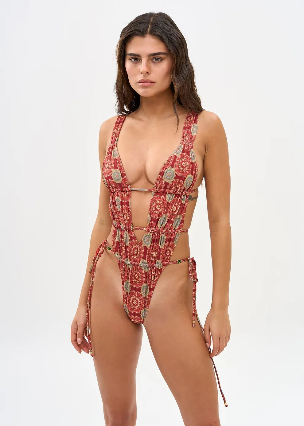 2025 Nuove stampe retrò scava fuori costume intero donna sexy costumi da bagno con lacci tropicale estate beachwear costume da bagno tuta